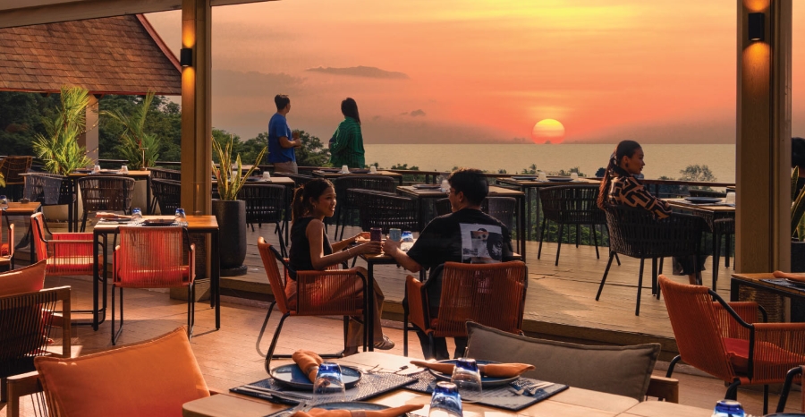 Sizzle Rooftop Bar.Steak.Seafood Celebrates 3rd Anniversary With An Exclusive Six-Hands Dinner - TRAVELINDEX